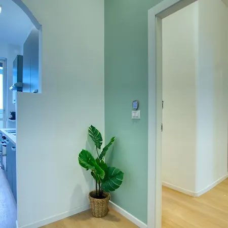 Italianflat - Elegant With Balcony In Navigli 3*