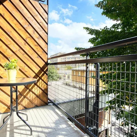 Italianflat - Elegant With Balcony In Navigli 3*