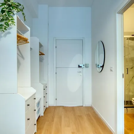 Italianflat - Elegant With Balcony In Navigli Πανσιόν Μιλάνο
